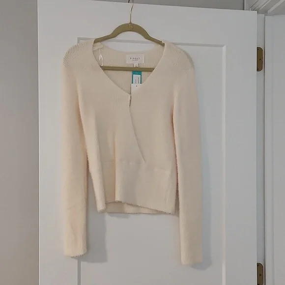 V neck sweater - Picture 1 of 6